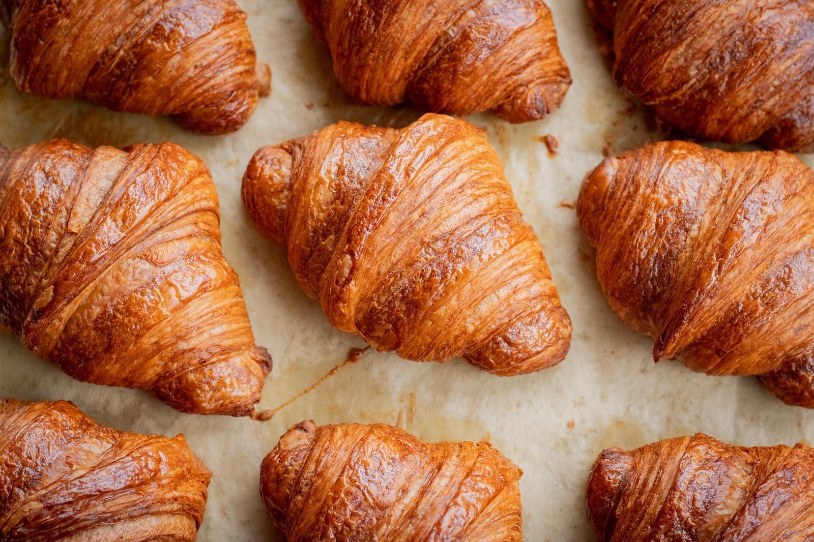 Foods with high sugar content (Image via Unsplash/Conor)